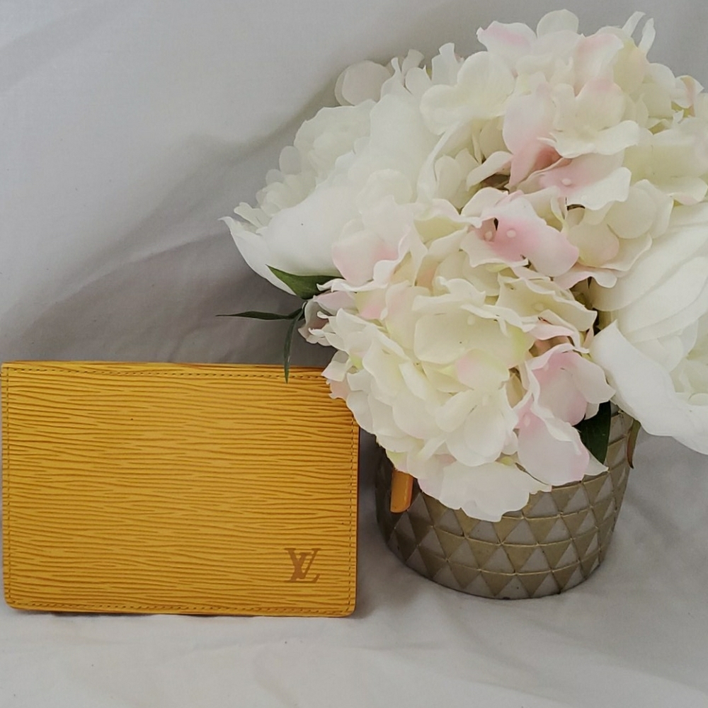 AUTH Louis Vuitton coin purse wallet makeup